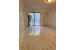 1 Crossing Circle C, Boynton Beach, FL 33435 - MLS#F10534979