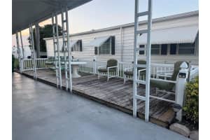 1921 SW 83rd Ave, Davie, FL 33324 - MLS#F10534985