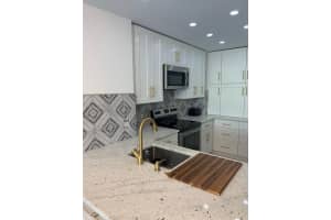 1965 Ocean Drive, Hallandale Beach, FL 33009 - MLS#F10534996