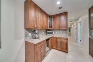 1728 16th Avenue, Fort Lauderdale, FL 33305 - MLS#F10535003