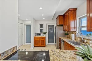 320 S Surf Rd 601, Hollywood, FL 33019 - MLS#F10535005