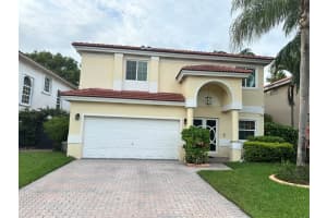 9821 Nw 22 Street, Pembroke Pines
