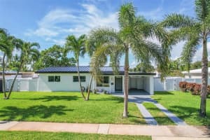 232 SW 9th Ct, Pompano Beach, FL 33060 Sold 12/15/25