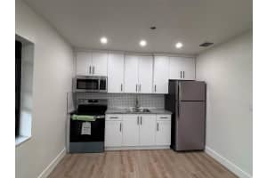 220 NW 27th Ave 1, Pompano Beach, FL 33069 - MLS#F10535046