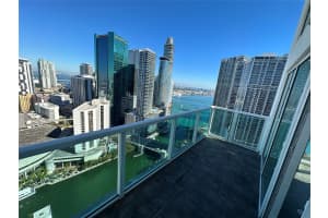 41 Se 5 St 2201, Miami