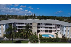 721 Atlantic Shores Blvd 204, Hallandale Beach, FL 33009 - MLS#F10535059