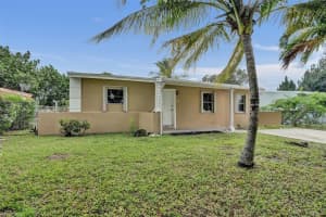 1318 NW 11th Pl, Fort Lauderdale, FL 33311 - MLS#F10535068