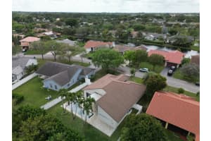 8949 45th Court, Coral Springs, FL 33065 - MLS#F10535113