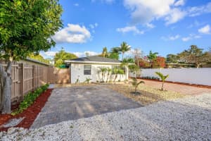 1306 NE 14th Ave 1, Fort Lauderdale, FL 33304 - MLS#F10535136