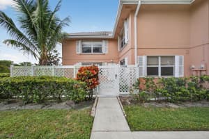 1946 Hartford Ct NA, West Palm Beach, FL 33409 - MLS#F10535193