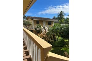 811 NE 14th Pl 3, Fort Lauderdale, FL 33304 - MLS#F10535207