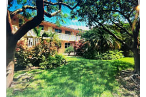 811 NE 14th Pl 3, Fort Lauderdale, FL 33304 - MLS#F10535207