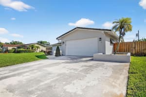 3094 Merion Ter, Lake Worth, FL 33467 - MLS#F10535208