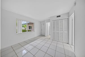 199 E Mcnab Rd 107, Pompano Beach, FL 33060 - MLS#F10535227