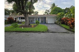 2410 Riviera Dr, Miramar, FL 33023 Sold 12/03/25