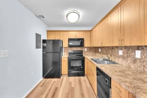 6889 NW 173rd Dr 105, Hialeah, FL 33015 - MLS#F10535270