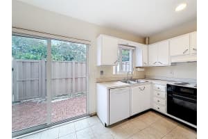 79 20th Court, Wilton Manors, FL 33305 - MLS#F10535293