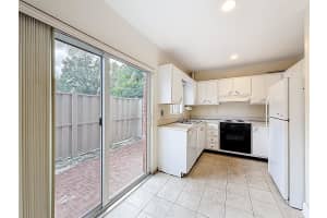 79 NE 20th Ct, Fort Lauderdale, FL 33305 - MLS#F10535293