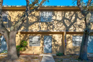 2019 Oleander Blvd B, Fort Pierce, FL 34950 - MLS#F10535296