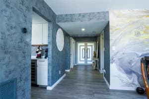 600 N Victoria Ter, Fort Lauderdale, FL 33304 - MLS#F10535301