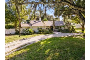 3275 13th St, Vero Beach, FL 32960 - MLS#F10535335