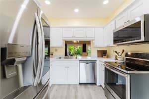 272 W Hemingway Cir, Margate, FL 33063 - MLS#F10535354