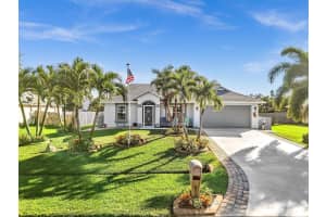 634 SE Thanksgiving Ave, Port Saint Lucie, FL 34984 Sold 12/19/25