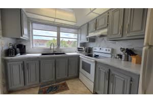 4047 NW 16th St 302, Fort Lauderdale, FL 33313 - MLS#F10535359