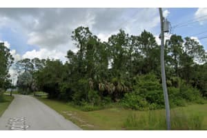 3824 Highlight St, Fort Myers, FL 33905 - MLS#F10535376