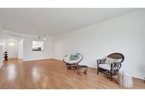 681 S Hollybrook Dr 203, Pembroke Pines, FL 33025 - MLS#F10535390