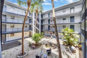 2800 Somerset Drive 218j, Lauderdale Lakes, FL 33311 - MLS#F10535398