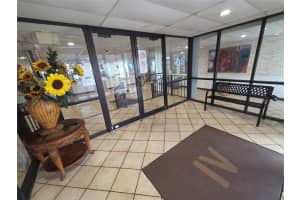 4158 Inverrary Drive 104, Lauderhill, Fl 33319, Lauderhill