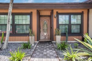 10140 Phoenix Ave 10140, Hollywood, FL 33026 - MLS#F10535414