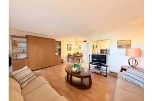 1113 Cambridge 1113, Deerfield Beach, FL 33442, Deerfield Beach, FL 33442 - MLS#F10535443