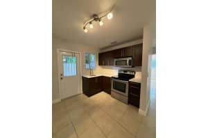 1713 N Dixie Hwy 3, Fort Lauderdale, FL 33305 - MLS#F10535445