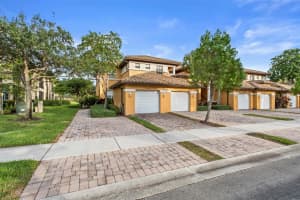 8296 NW 128th Ln 8296, Pompano Beach, FL 33076 Sold 12/22/25