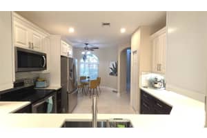 504 W Palm Aire Dr 504, Pompano Beach, FL 33069 - MLS#F10535511