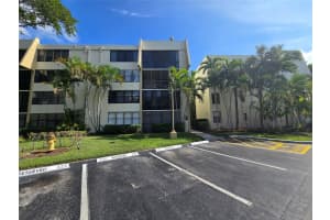 20441 Ne 30th Ave 110 Aventura, FL 33180 - Off Market