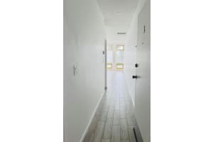 229 Commercial Blvd 3, Lauderdale By The Sea, FL 33308 - MLS#F10535629