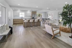 104 SE 10th Ave, Pompano Beach, FL 33060 Sold 12/12/25