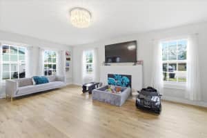 819 Lytle St, West Palm Beach, FL 33405 - MLS#F10535734