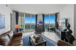 347 New River Drive, Fort Lauderdale, FL 33301 - MLS#F10535762