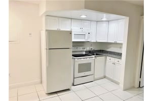 19455 NE 10 Ave 1-312, North Miami Beach, FL 33179 - MLS#F10535775