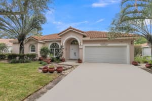 4112 Nw 58th Dr, Coconut Creek