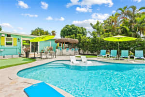 810 NE 14th Ct, Fort Lauderdale, FL 33304 - MLS#F10535826