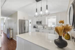 1830 SW 83rd Ave, Davie, FL 33324 - MLS#F10535834