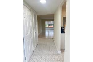 8515 Sunrise Lakes Blvd 303, Sunrise