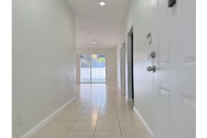 10235 Panama St, Hollywood, FL 33026 - MLS#F10535869