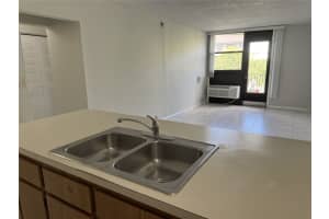 2771 Riverside Drive, Coral Springs, FL 33065 - MLS#F10535882