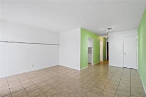 1142 NE 4th Ave 4, Fort Lauderdale, FL 33304 - MLS#F10535886